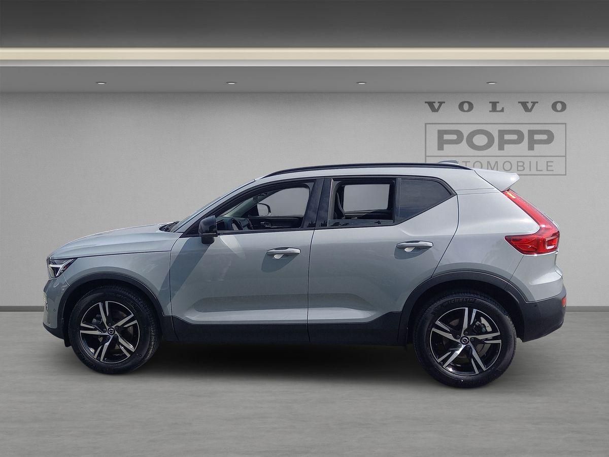Volvo XC40 B3 FWD Plus Dark 360° ACC LHZ SHZ STDHZ imagem 2