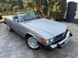 Mercedes-Benz SL 560 - Mercedes-Benz Cabrio aus dem Jahr 1987