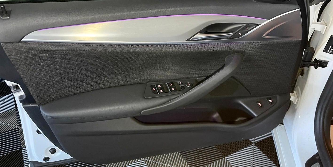 BMW 530 5 Limousine 530 e Hybrid, Navi, Kamera,LED