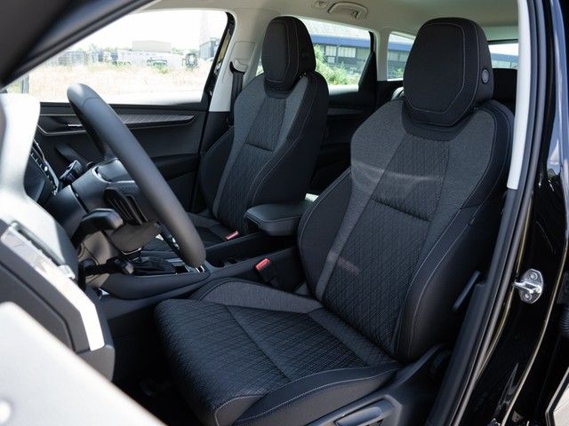 Karoq 2.0 TDI Balance DSG AHK+MATRIX+RFK+NAVI