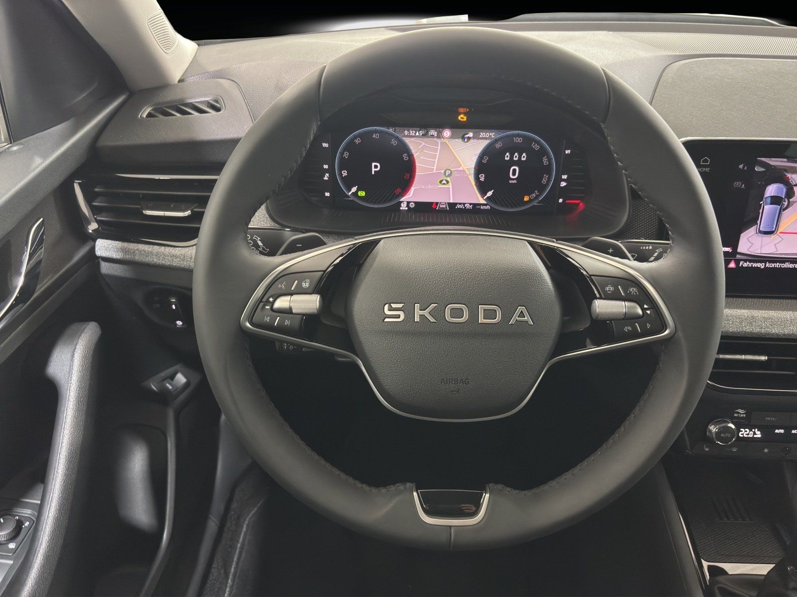 Fahrzeugabbildung SKODA Kamiq Tour 1,0 TSI 85 kW DSG RFK/LED/el. Heckkl.