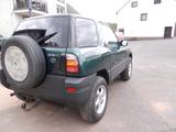 Toyota RAV 4 - - - gebrauchte Toyota RAV 4 aus dem Jahr 2000