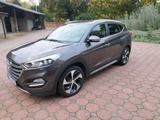Hyundai Tucson Premium 2.0 CRDi 185 PS 4x4... - Hyundai Accent Diesel Gebrauchtwagen