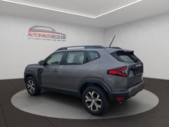 DACIA Duster III TCe Express. 4x4 Digitales Cockpit Ap