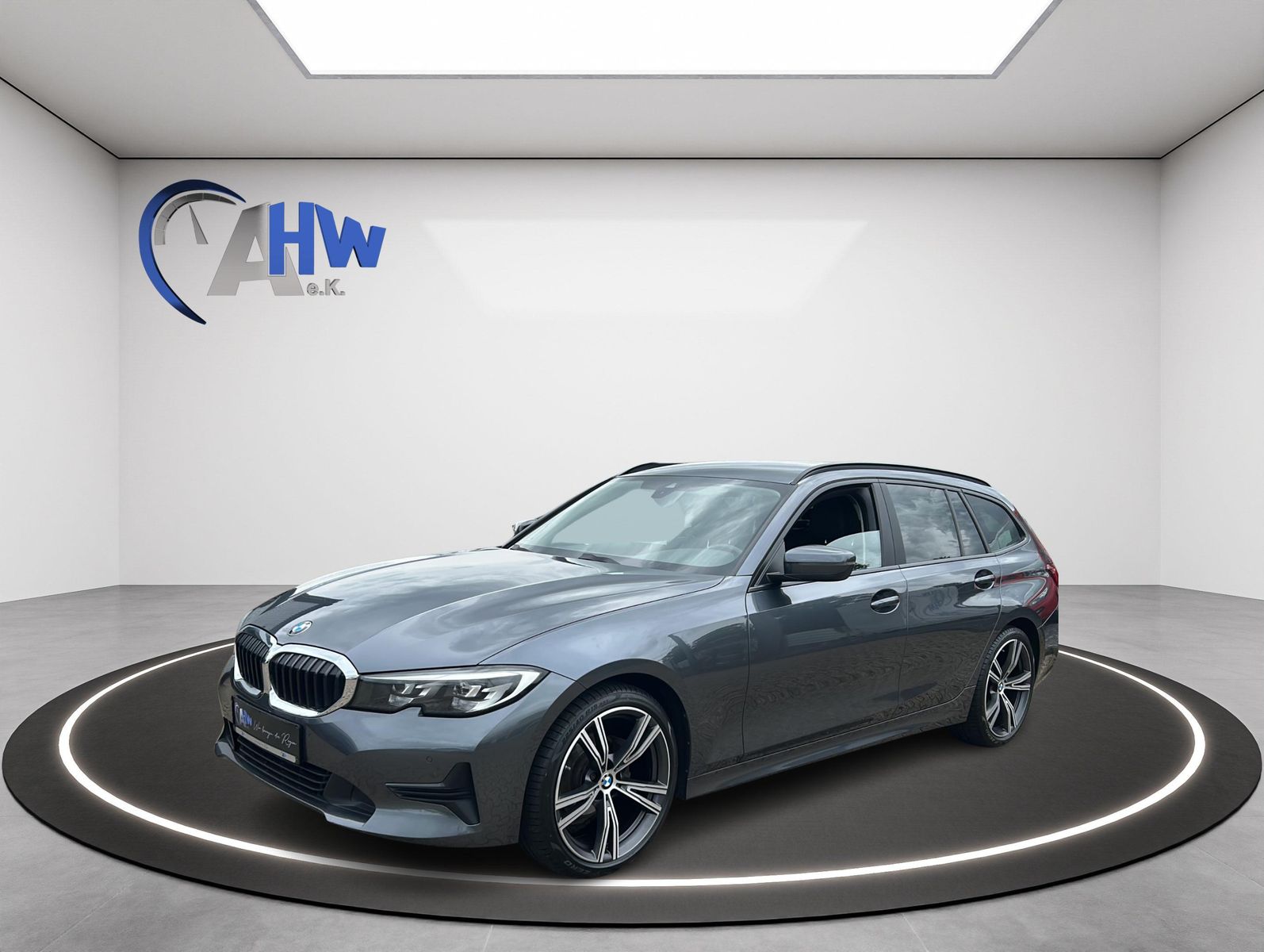 Fahrzeugabbildung BMW 318d Touring Advantage