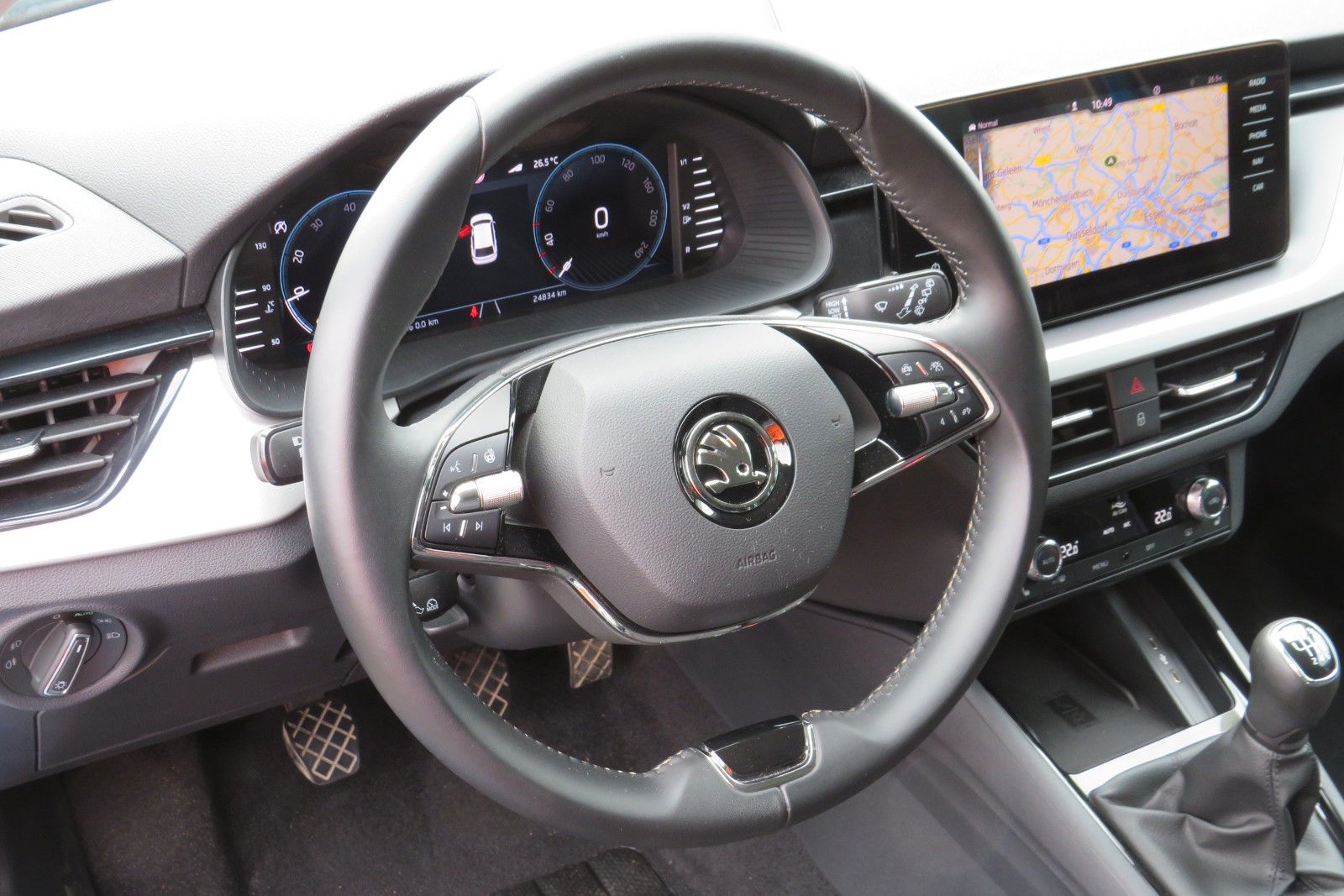 Fahrzeugabbildung SKODA Scala Ambition KAMERA APP NAVI ACC SITZH uvm. 1H