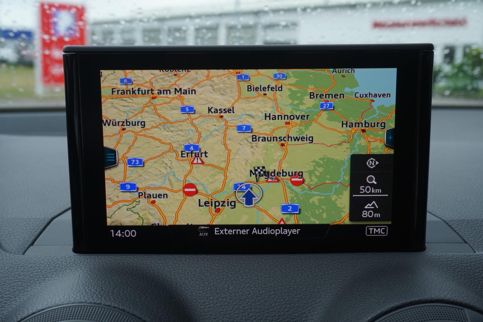 Audi Q2 1.0 TFSI sport ultra Navi LED Tempomat PDC