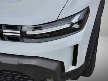Fahrzeugabbildung Dacia Neuer Dacia Duster Extreme+ HYBRID 140