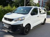 Peugeot Expert Traveller 9 Sitzer  - Peugeot Expert von privat