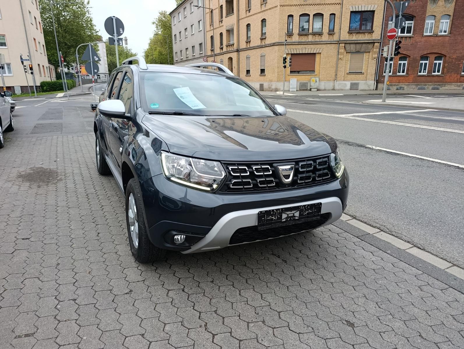 Dacia Duster IIPrestige 4WD Klima Leder Inspektion neu