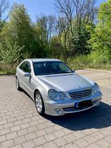 Mercedes-Benz Mercedes Benz C220 CDI W203 MOPF - Mercedes-Benz C 220 aus 2004: Cdi