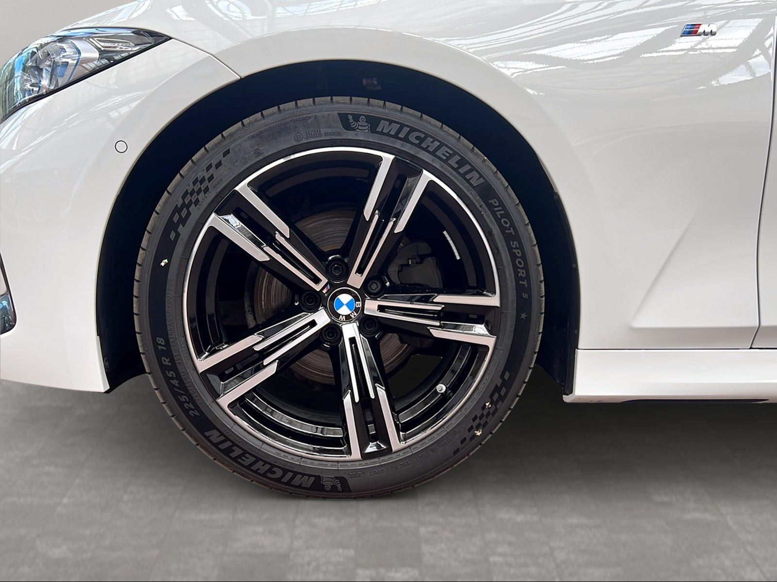 BMW 320 - Bild 9