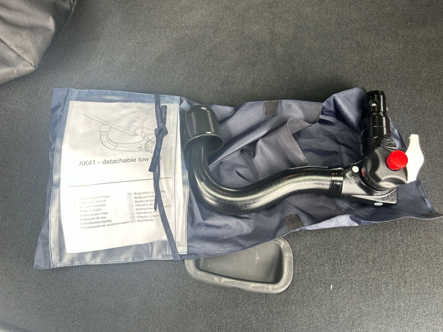 Fahrzeugabbildung Jeep Grand Cherokee 4xe Overland HUD Navi Leder AHK