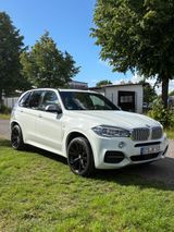 BMW X5 M50d  - BMW X5 M50
