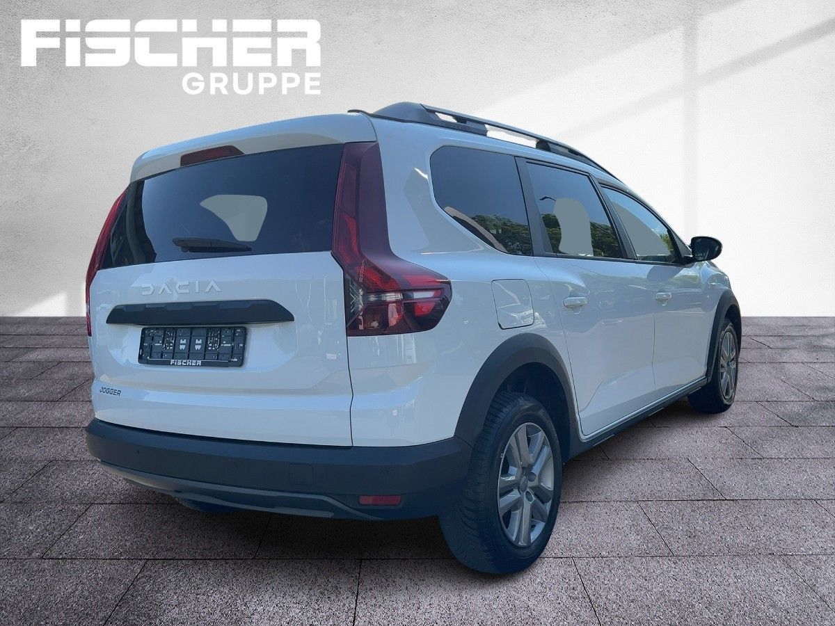 Fahrzeugabbildung Dacia Jogger Expression TCe 110 ABS Fahrerairbag ESP Z