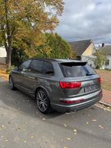 Audi SQ7 4.0 TDI quattro  - Audi SQ7 von privat