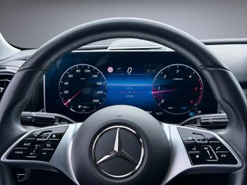 2023 Mercedes-BENZ C 220 — миниатюра 18