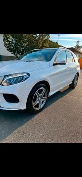 Mercedes-Benz GLE 250 d 4Matic AMG Designo - Mercedes-Benz GLE 250 aus 2017