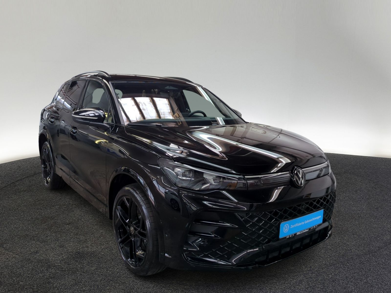 Volkswagen Tiguan R-Line Black 2.0 TSI 4M IQ.LED 360°K HuD foto 5