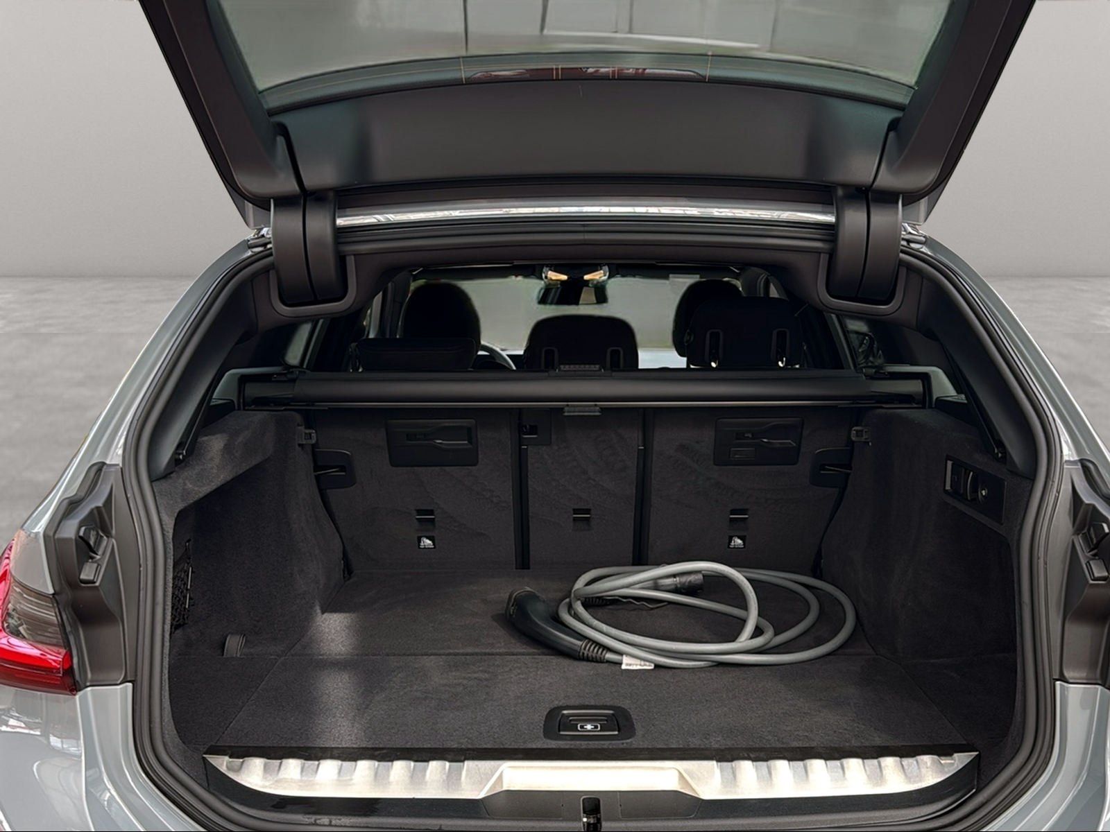 BMW 330 - Bild 18