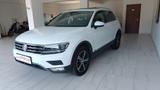 Volkswagen Tiguan 2.0 TDI SCR DSG 4MOTION Execut - VW Tiguan mit Halbautomatikschaltung