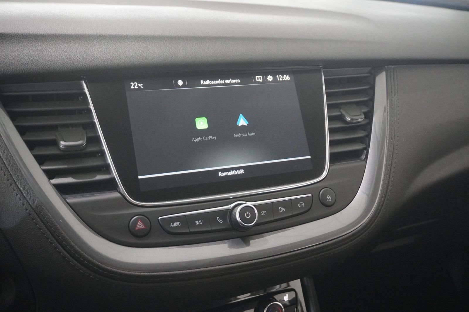Fahrzeugabbildung Opel Grandland 1.5D ELEGANCE NAVI/LED/KAMERA/SPORT/SH