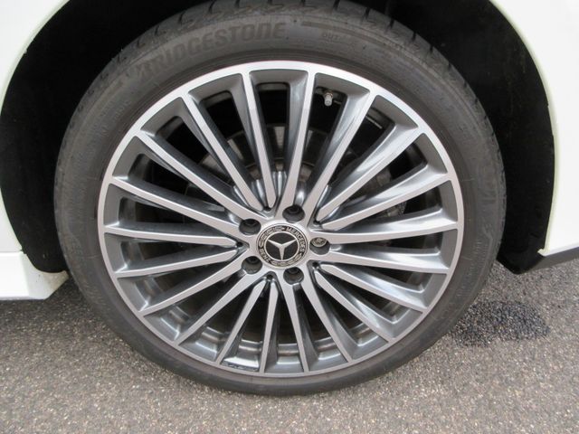 Fahrzeugbild 26