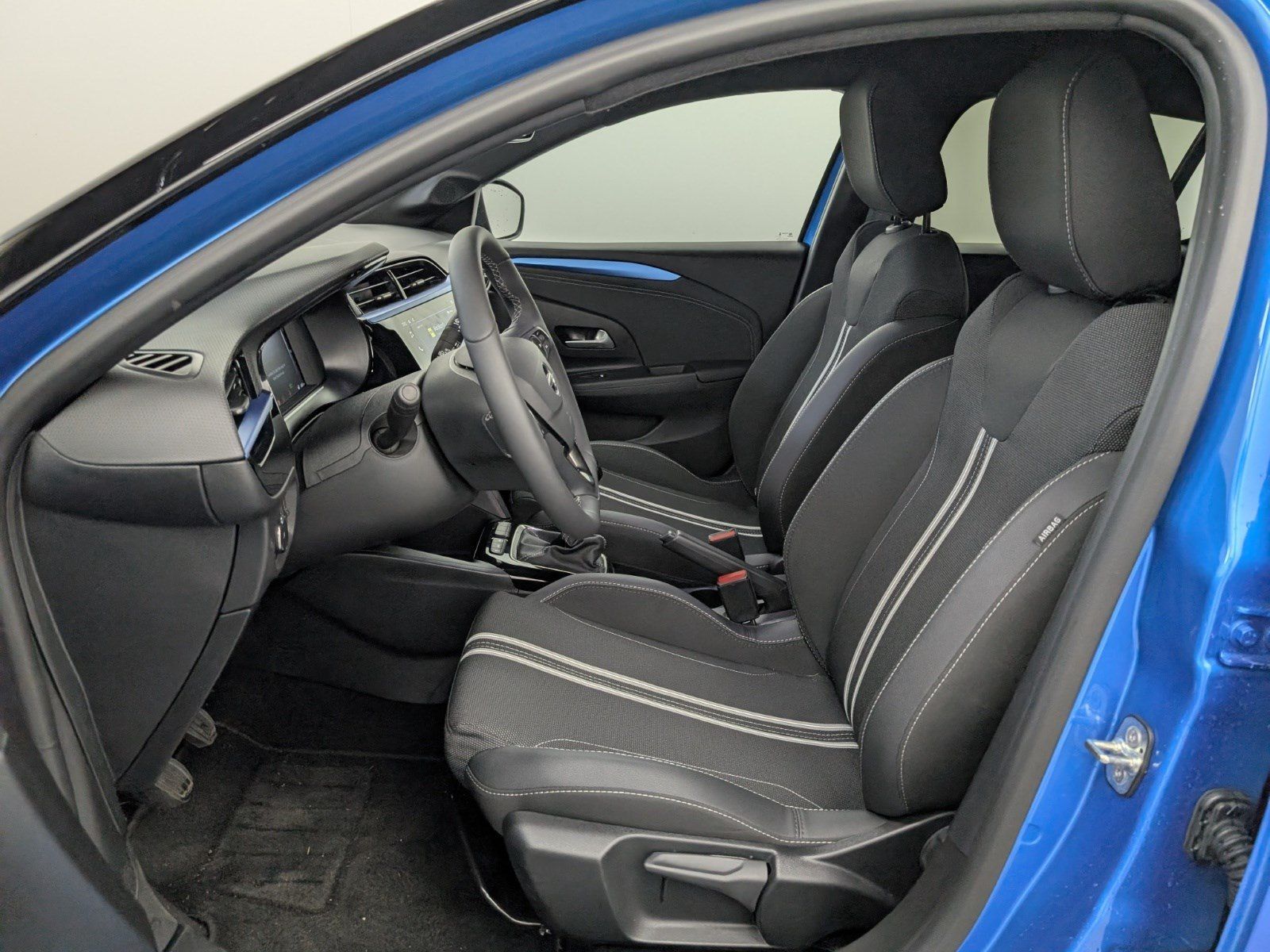 OPEL Corsa  YES 1.2 Turbo LED CarPlay SHZ – Bild 8