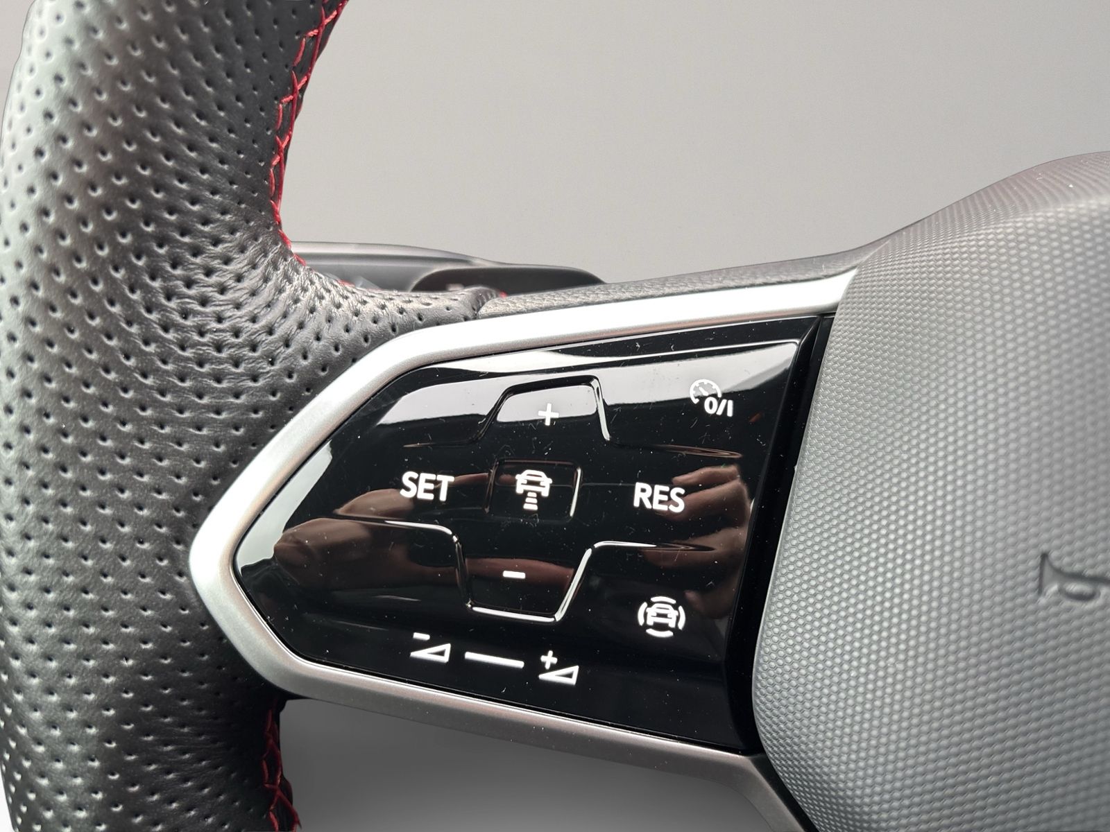 Golf VIII GTI 2.0 TSI, Black Style, Matrix LED,