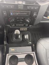 Land Rover Defender 110 TD4 Station Wagon SE  - Land Rover Defender: Schiebedach