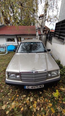 Mercedes-Benz 190