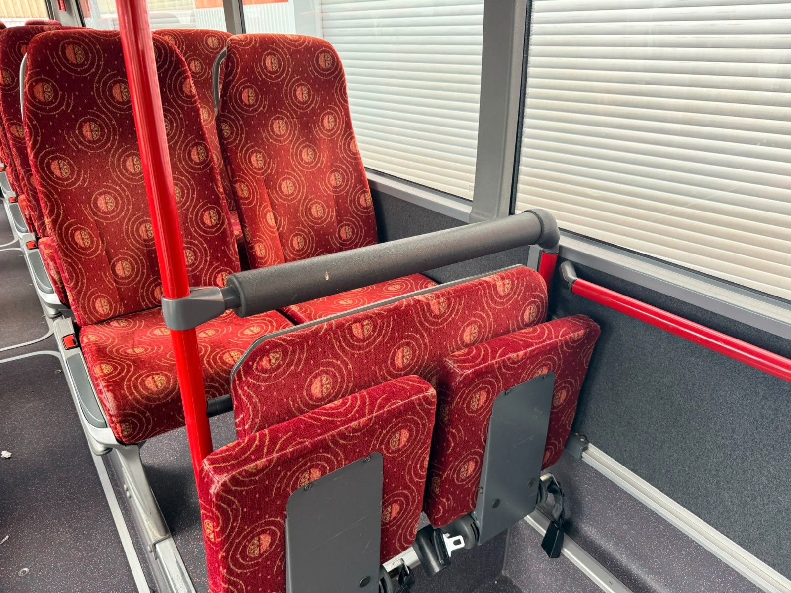 SETRA  2012 - Image 20 of 25