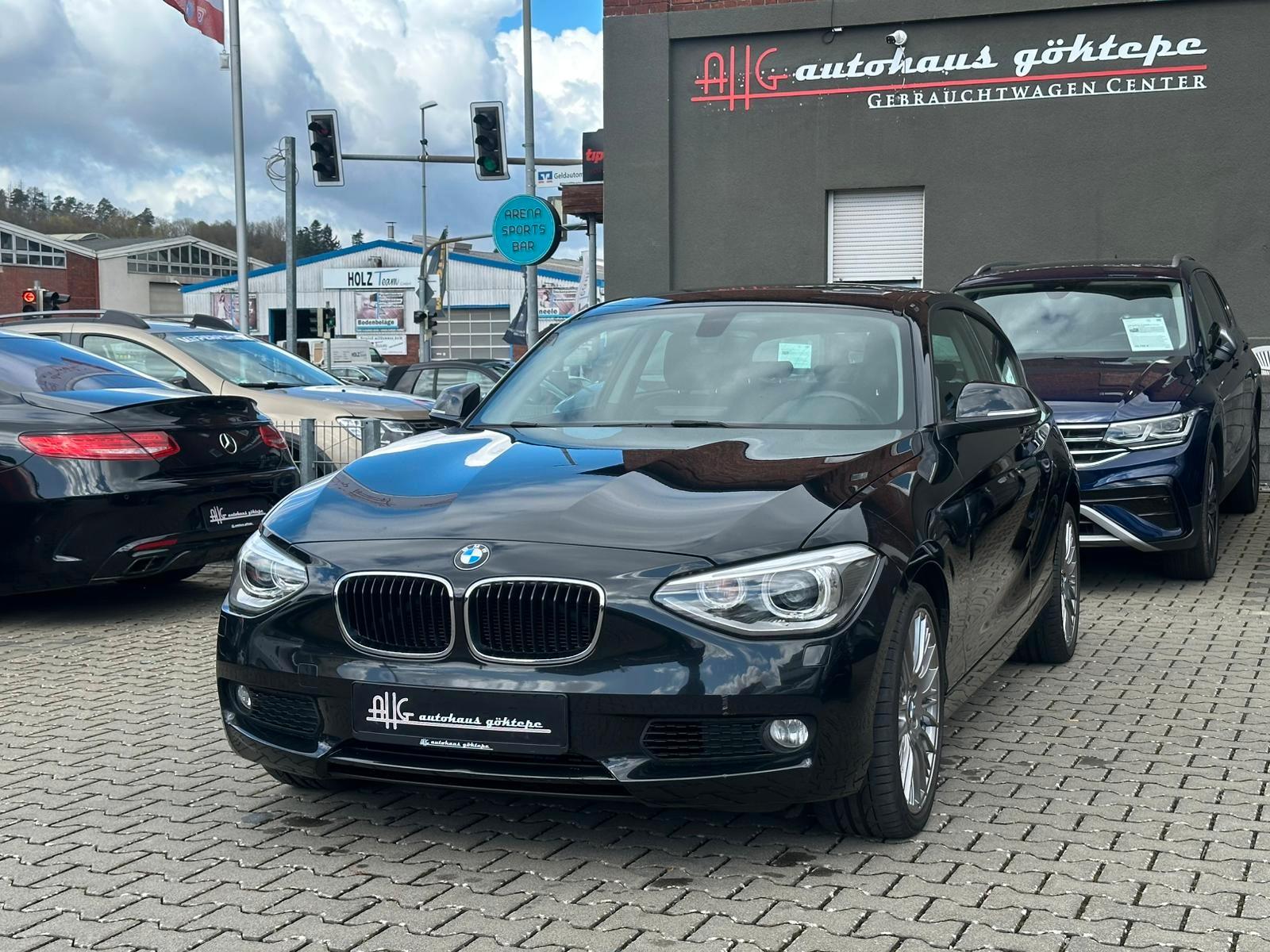 BMW F21 118i   *NAVI-PROFOSSIONAL*SCHIEBEDACH*