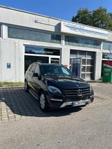 Mercedes-Benz ML 350 BlueTEC 4MATIC - - Mercedes-Benz ML 350 Gebrauchtwagen in München