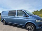 Volkswagen  VW T6 Camper  - blaue Volkswagen T6 andere