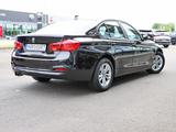 BMW 320i xDrive Advantage (Facelift) - BMW 320: 320i Xdrive