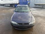 Opel Vectra 1.6 16V CD - gebrauchte Opel Vectra aus dem Jahr 1996