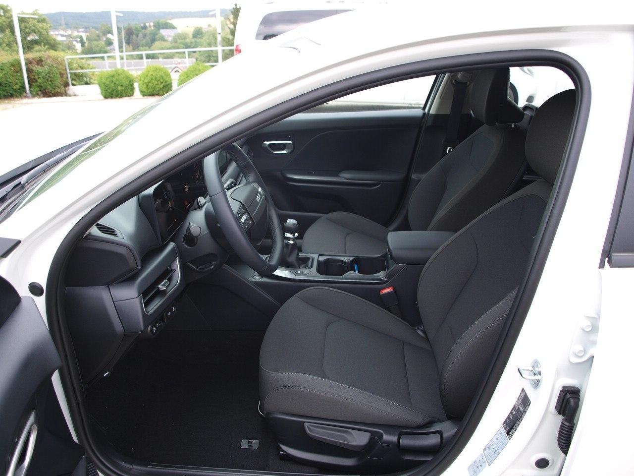 Kia K4 1.0 T 115 LED KAMERA SMART 2xPDC KAMERA NAVI