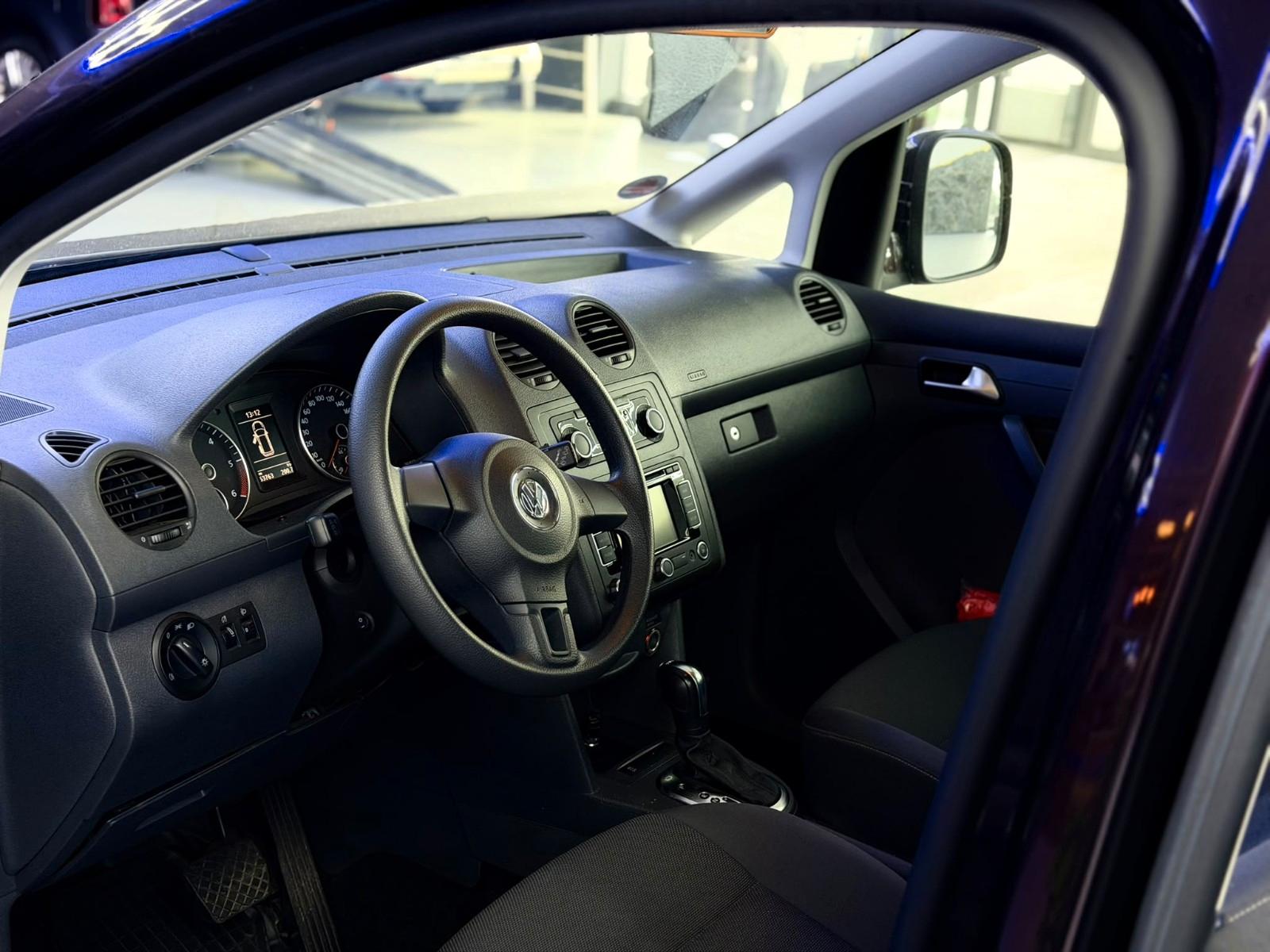 Volkswagen Caddy Maxi-DSG-Behindertengerecht-Rampe-1.Hand