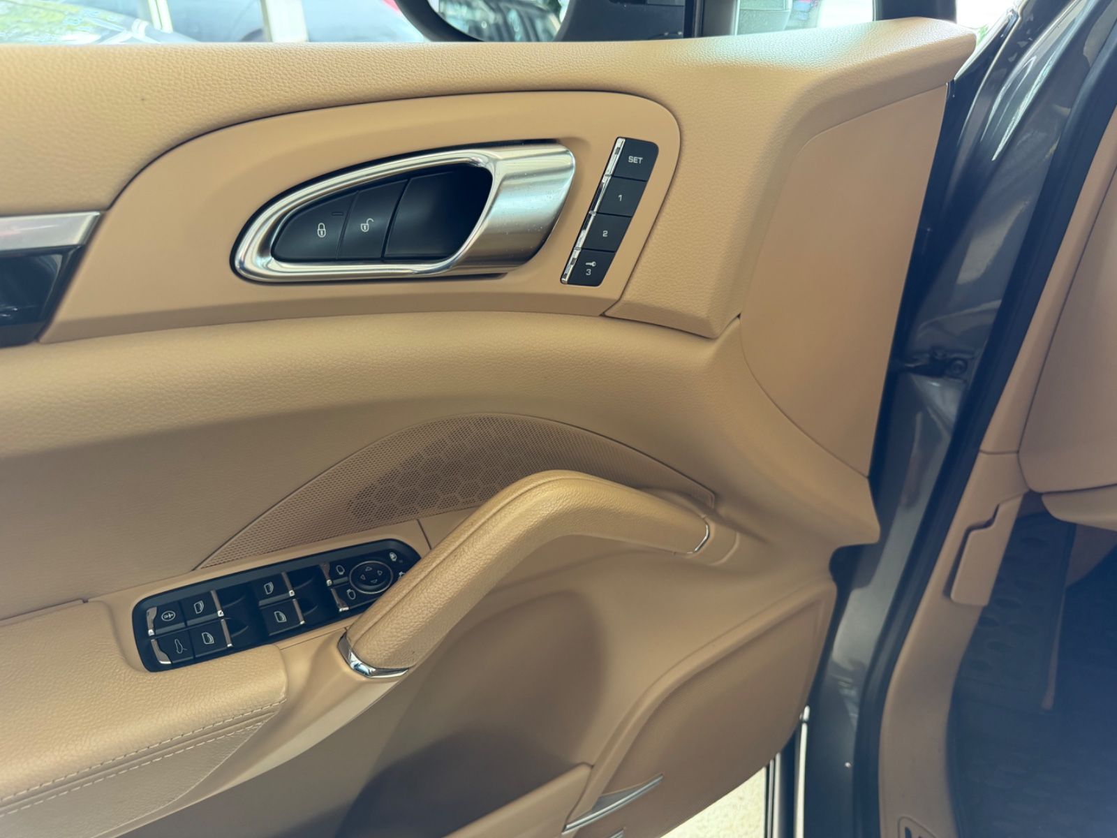 Fahrzeugabbildung Porsche Cayenne Diesel