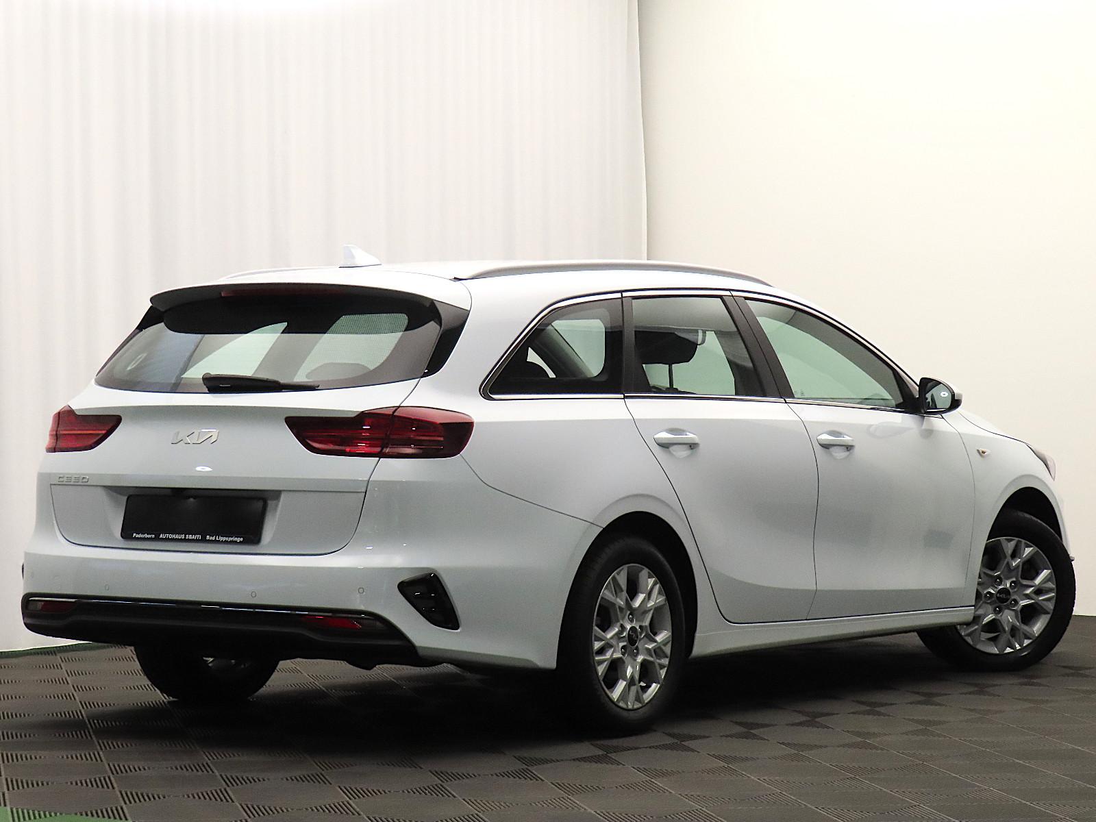 Kia Ceed Hybrid Automatik | Garantie | AHK | Kamera