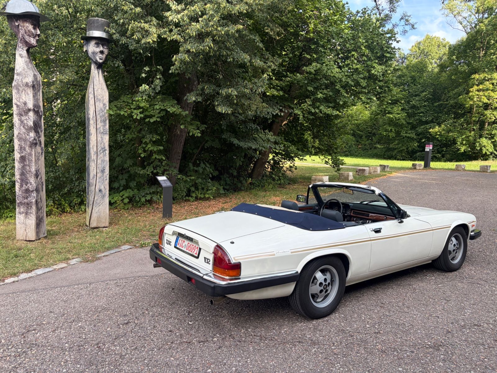 JAGUAR XJSC 6