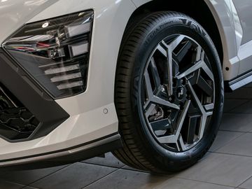 Hyundai Kona 1.6 N Line X 4WD Autobahnassistent Kamera
