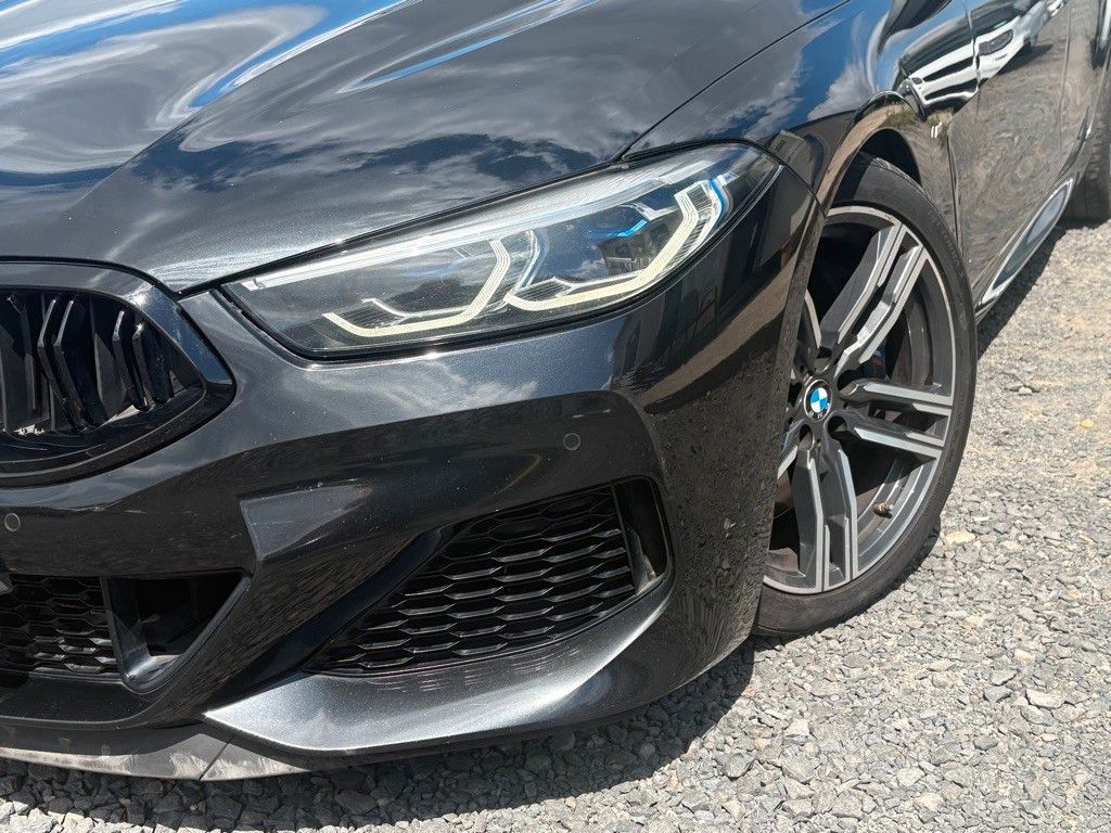 Fahrzeugabbildung BMW M850i xDrive GranCoupé M SPORTPAKET Navi Leder