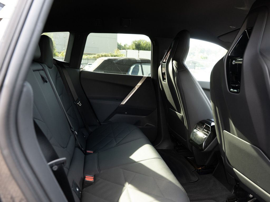 BMW iX xDrive40 HUD 360° LED ACC NAVI KAMERA SHZ PDC foto 9