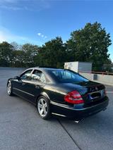 Mercedes-Benz E 500 AVANTGARDE  - Mercedes-Benz E 500 in Hamburg