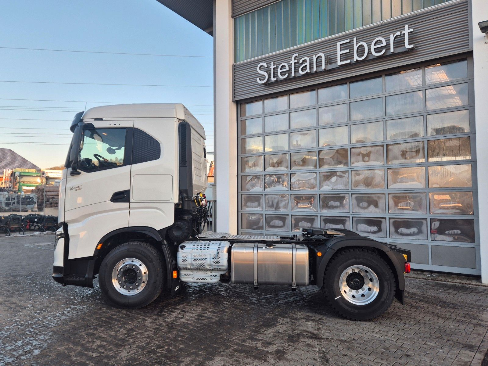 Fahrzeugabbildung Iveco AS440X50T/P ON+, Intarder, Alu-Felgen