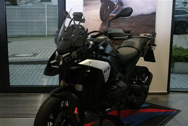 BMW R 1300 GS mit ASA