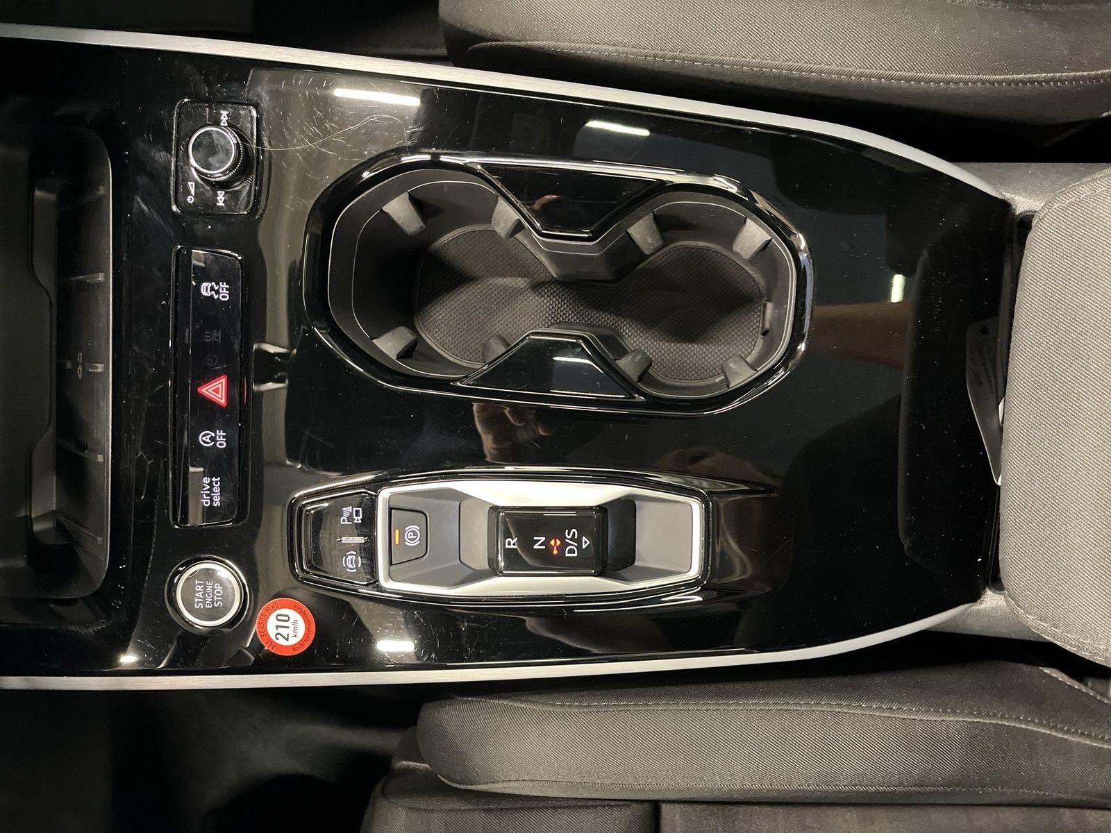 Audi A6 - Bild 17