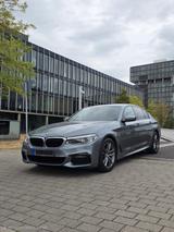 BMW 540i M-Paket H&K Headup 360° Glsd Display Key - BMW 540 in Duisburg